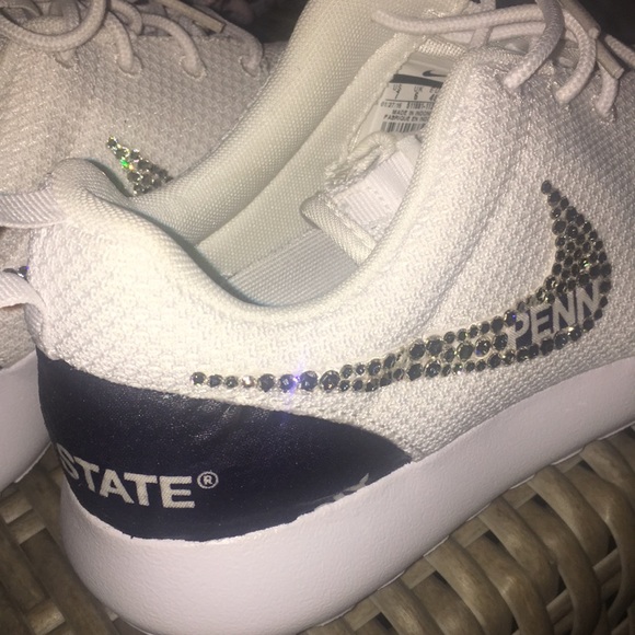 Custom “ Penn State” Nike Roches - Picture 7 of 7